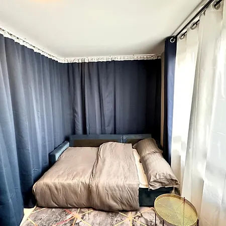 Stylish 2-bedroom Modern Apt, 15-mins To Airport, Dcu, Centre Daire