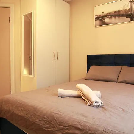 Stylish 2-bedroom Modern Apt, 15-mins To Airport, Dcu, Centre * 都柏林