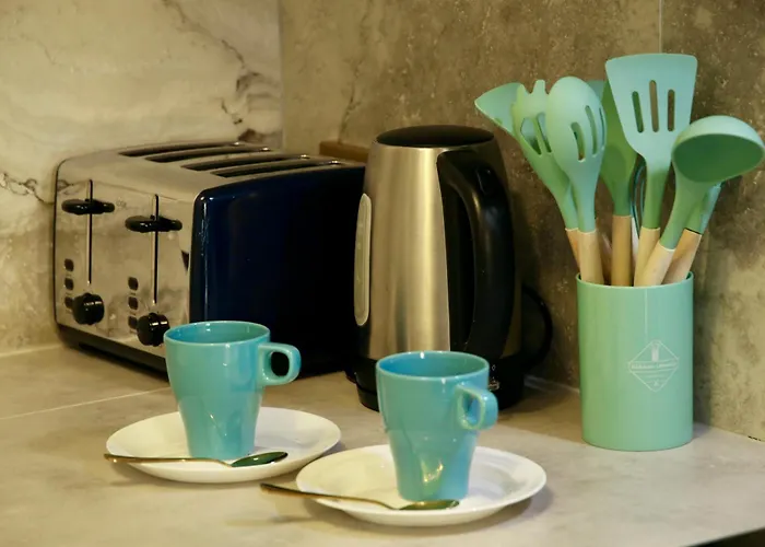 Stylish 2-bedroom Modern Apt, 15-mins To Airport, Dcu, Centre * 都柏林